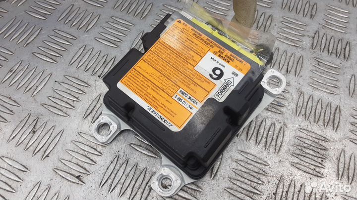 Блок AirBag Nissan Leaf 2012 988203NG0A