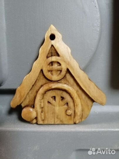Елочные игрушки деревянные