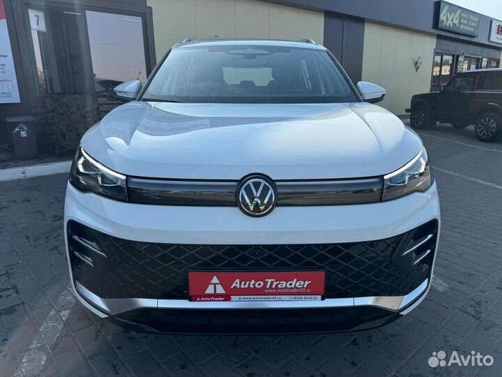 Volkswagen Tiguan L 2.0 AMT, 2024, 10 км