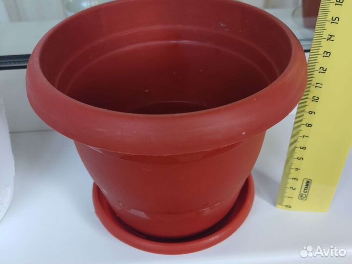 Кашпо горшок для цветов