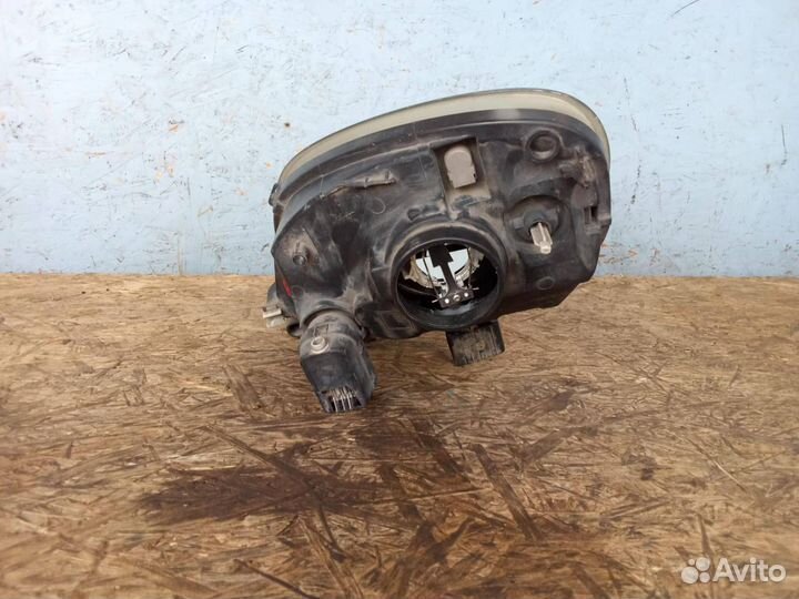 Передняя правая фара Renault Kangoo 1 рестайлинг
