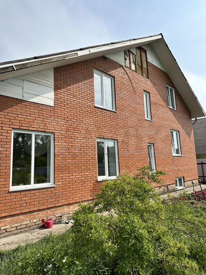 Дом 189 м² на участке 14 сот.