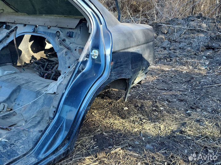 Задняя часть кузова Nissan sunny fb15