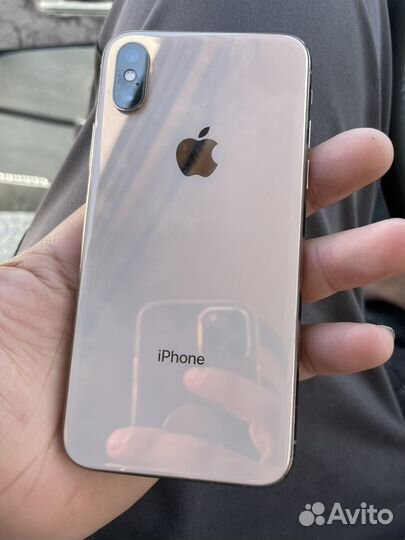 iPhone Xs, 64 ГБ