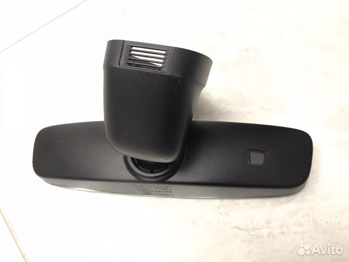 Безрамочное салонное зеркало Passat B8