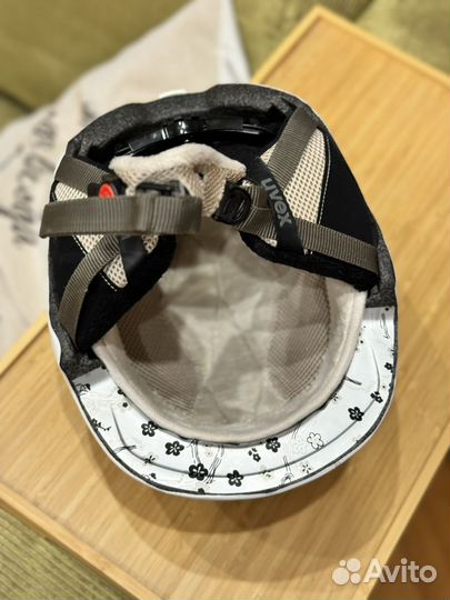 Горнолыжный шлем женский