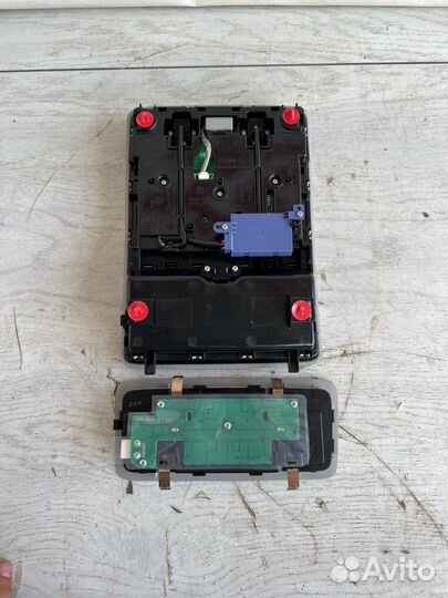 Lexus RX4 Плафон