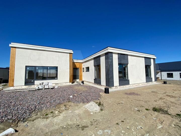 Дом 155 м² на участке 6,1 сот.