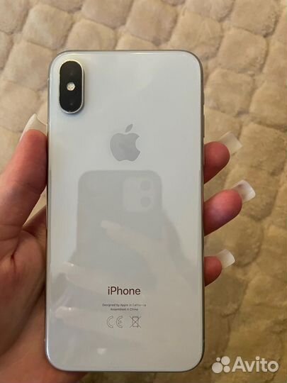 iPhone X, 64 ГБ