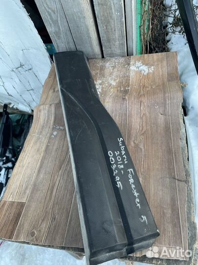 Молдинг задней правой двери Subaru Forester 2018