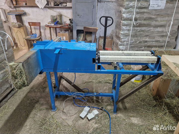 Станок Пресс для упаковки сена и опилок
