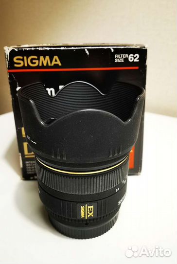 Объектив Sigma DC 30 mm f/ 1.4 EX Sony А