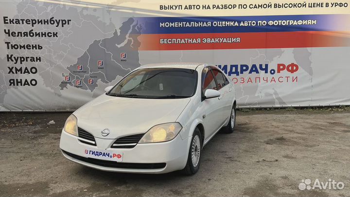 Фонарь задний (стоп сигнал) Nissan Primera (P12) 26590-AU000