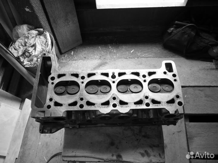 Продаю ГБЦ ваз 2123 нового образца