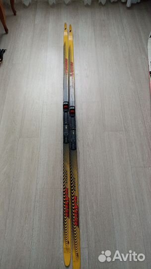 Беговые лыжи классические