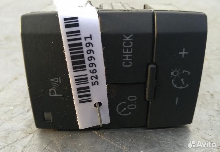 Кнопка включения/отключения (разное) Audi Q7