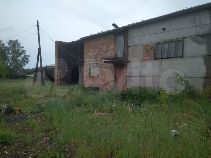 Производство, 976 м²