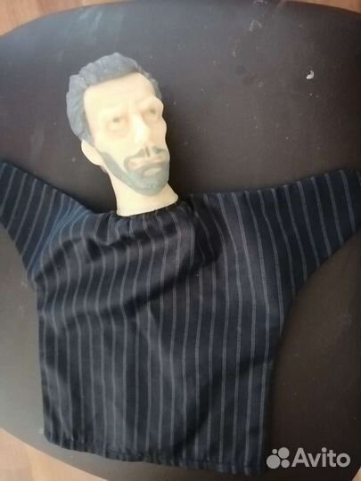 Кукла на руку мужчина