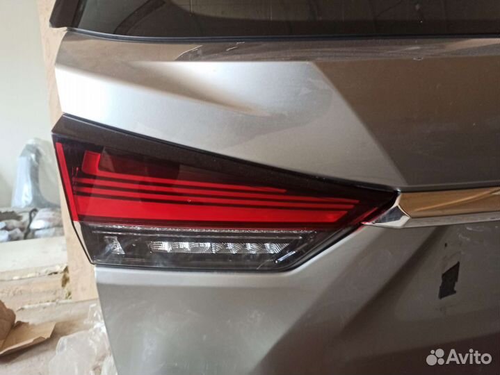 Фонарь внутренний левый Lexus RX4 2019-2023