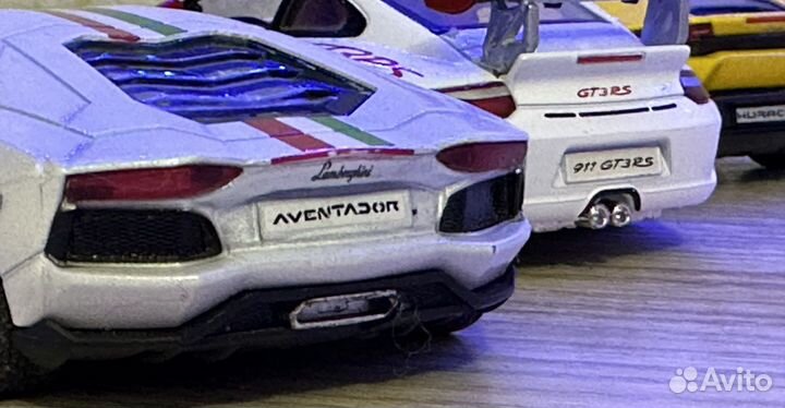 Машинки игрушечные коллекционные