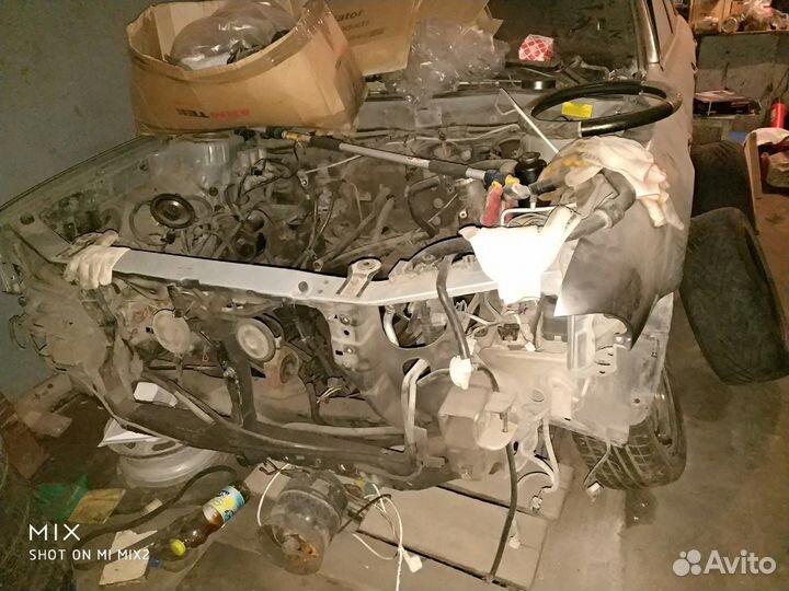 Mitsubishi Sigma 3.0мт, 1992, седан, битый