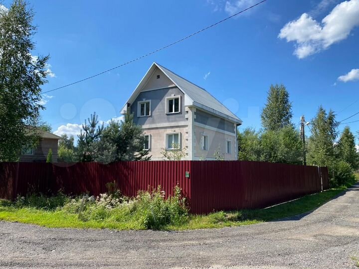 Дом 140 м² на участке 6,7 сот.