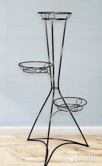 Подставка для цветов напольная металлическая
