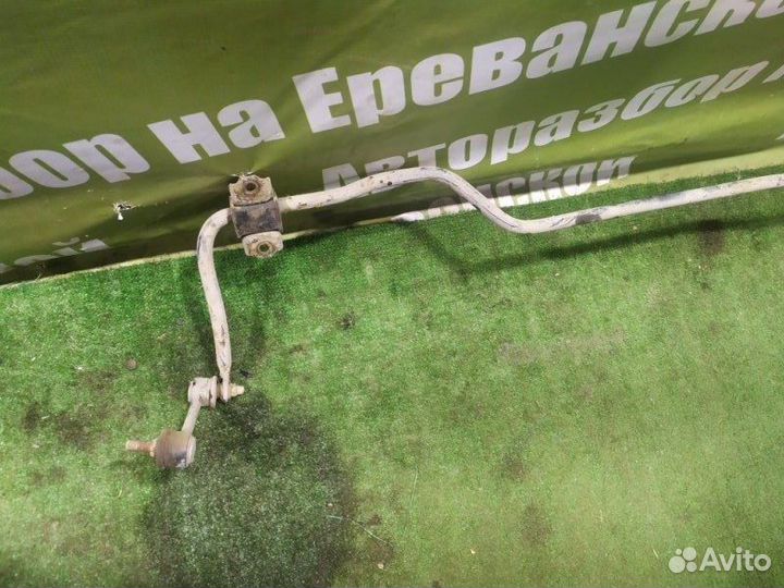 Стабилизатор поперечной устойчивости задний