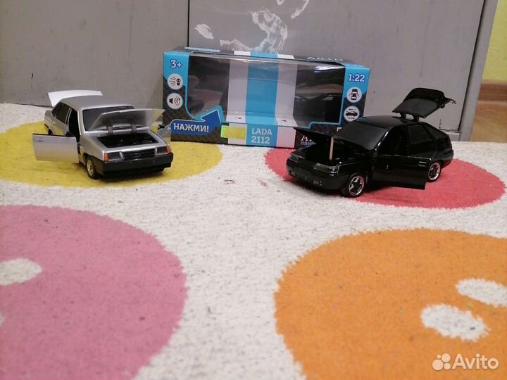 Машинки металл 1:22