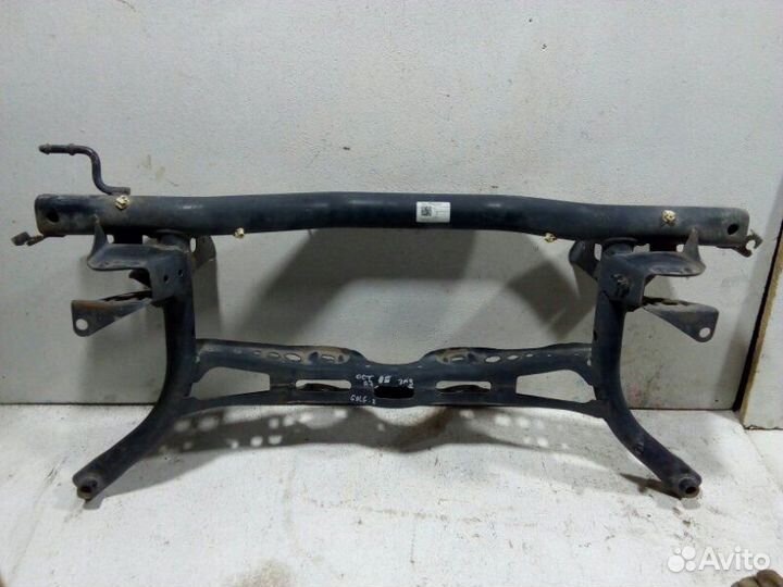 Балка задняя (подрамник) задняя Skoda Octavia A7