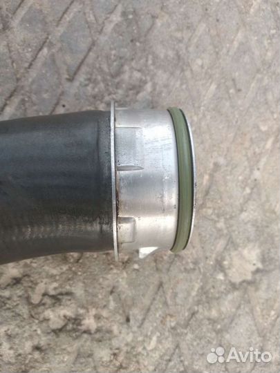 Патрубок турбины Фольксваген т5 2.5ахе