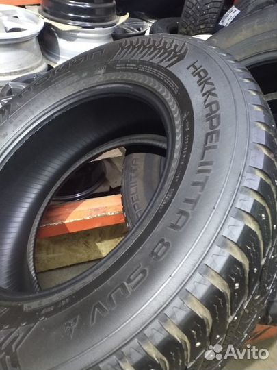 Nokian Tyres Hakkapeliitta 8 SUV 285/60 R18