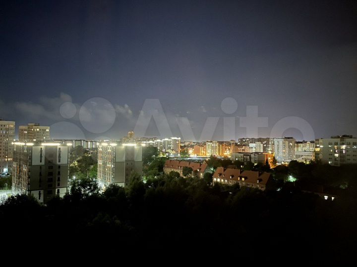 3-к. квартира, 81,5 м², 6/10 эт.