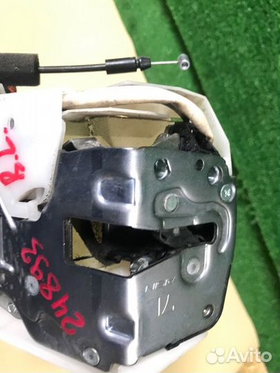 Замок двери задний левый Honda N-Box JF1 S07A 2013