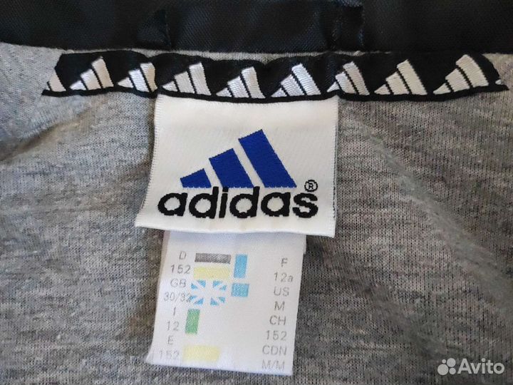 Ветровка для мальчика adidas оригинал 152см 12лет