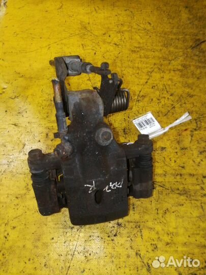 Суппорт на Nissan Cefiro A32 VQ20DE