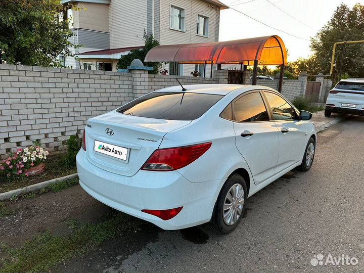 Hyundai Solaris 1.4 МТ, 2015, 176 031 км