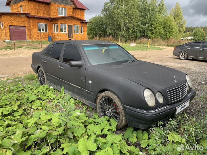Mercedes-Benz E-класс 2.3 AT, 1997, 307 000 км