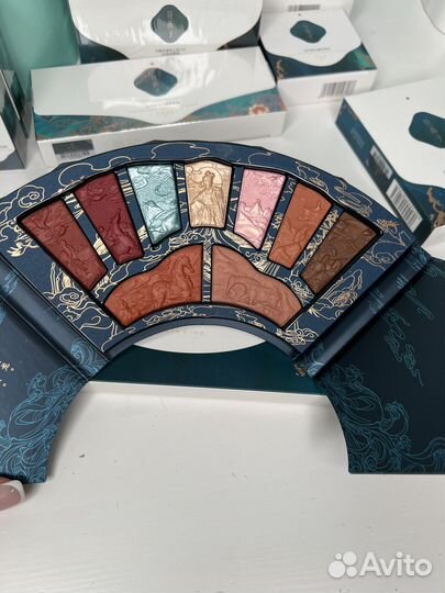 Florasis палетка теней