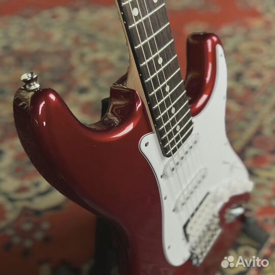 Электрогитара DeMarco dmst Stratocaster HSS Red