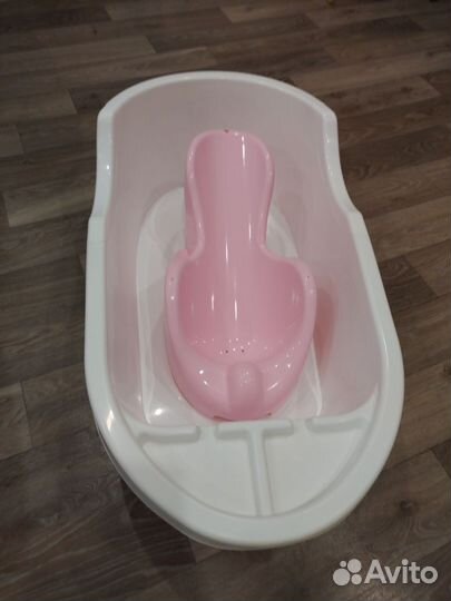 Ванночка для купания с горкой