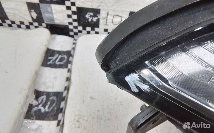 Фара правая Volvo XC90