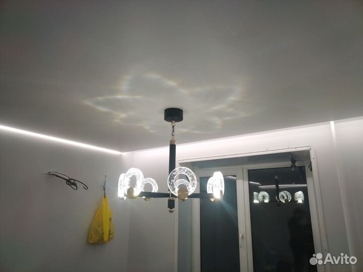 Натяжные потолки, слив воды