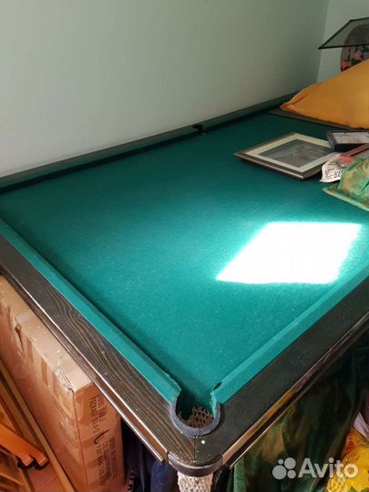 Бильярдный стол