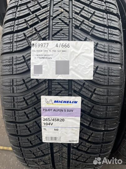 Michelin Pilot Alpin 5 SUV 265/45 R20 и 295/40 R20