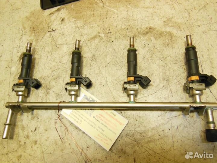 Форсунка топливная Opel Vectra C