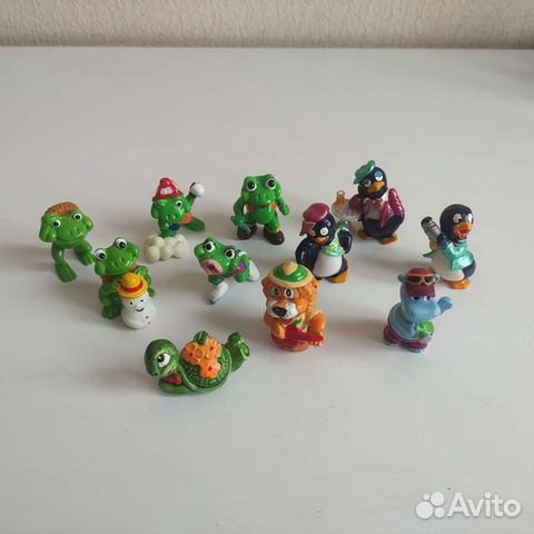 Крокодилы, лягуш, пингвин и др киндер фигурки 90-х