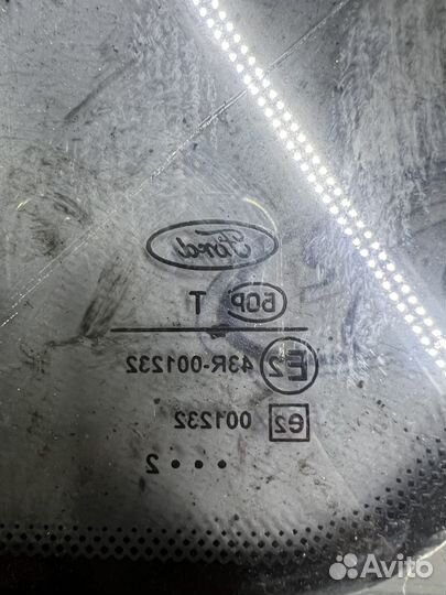 Форточка задняя Ford Focus 1