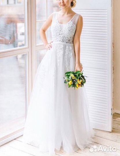 Белое платье женское