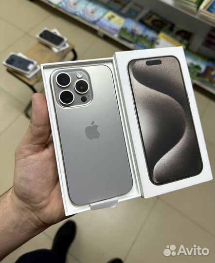 iPhone 15 Pro, 256 ГБ